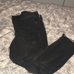 H&M boyfriend jeans high rise
